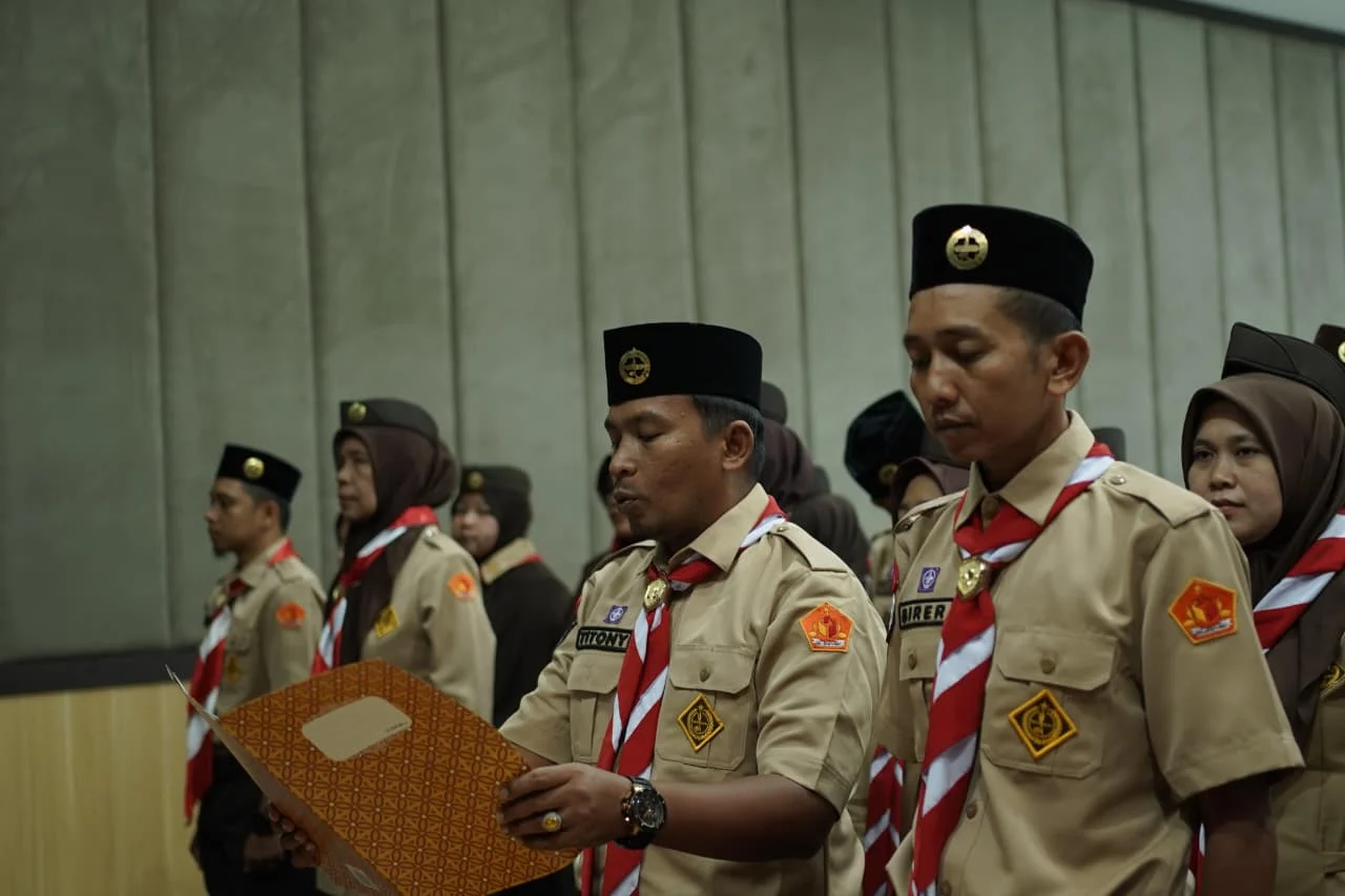Pengurus Saka Pramuka Rintisan Yogaswara Bawaslu Kabupaten Solok Dikukuhkan