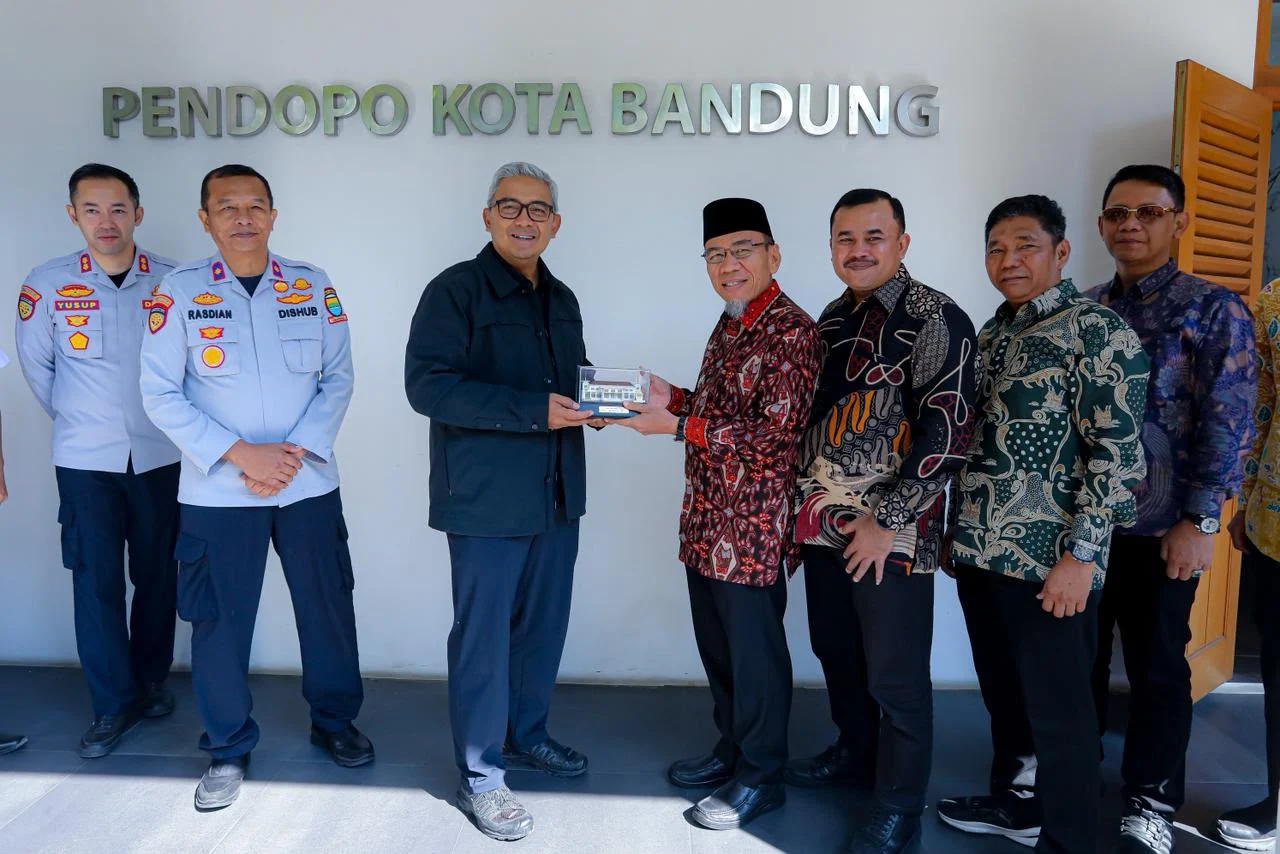 Studi Komparatif ke Bandung, Pemko Padang Siapkan Sistem Parkir Digital yang Modern dan Akuntabel