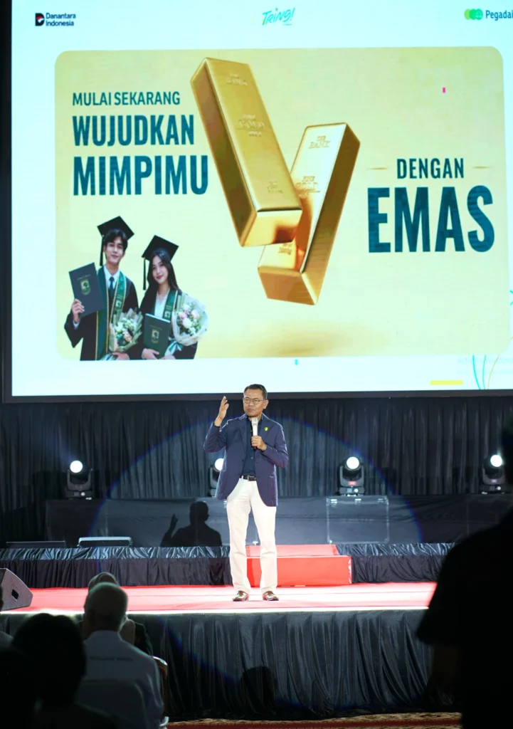 Lewat CEO Talks di Universitas Andalas, Direktur Pegadaian Ajak Generasi ‘Muda Beli Masa Depan dengan Harga Hari Ini’