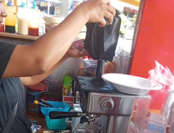 Lapas Perempuan Padang Bekali Warga Binaan Keterampilan Barista hingga Batik