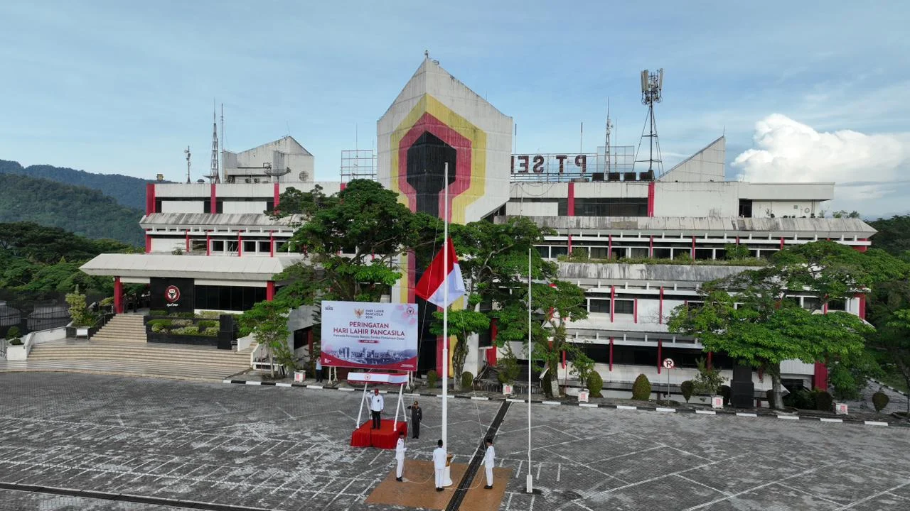 Peringati Hari Lahir Pancasila 2026, PT Semen Padang Tegaskan Pancasila sebagai Fondasi Persatuan Bangsa dan Perdamaian Dunia