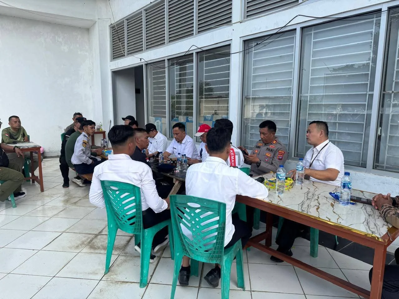 280 Personel Gabungan Amankan Laga Pembuka DCL 2026 di Sport Centre Dharmasraya