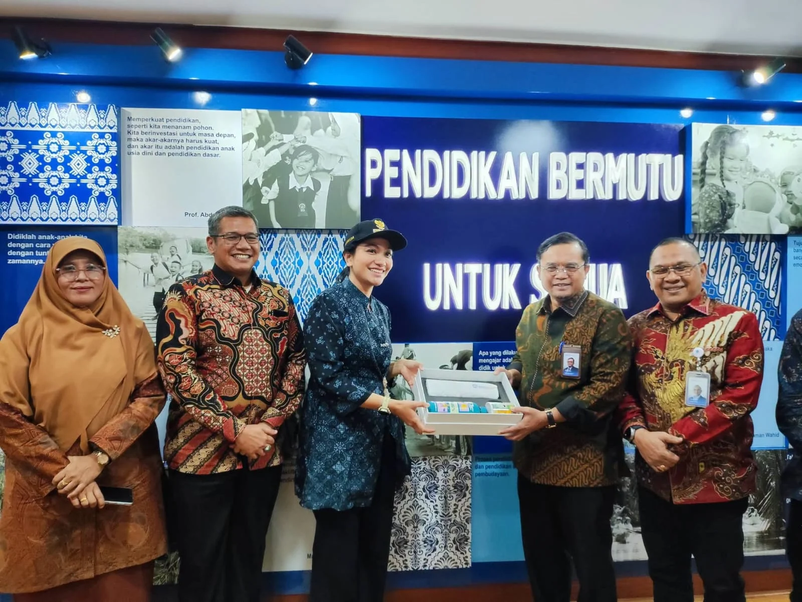 Bupati Annisa Usulkan Revitalisasi 53 Sekolah dan Pembangunan Sekolah Nasional Terintegrasi di Kemendikdasmen