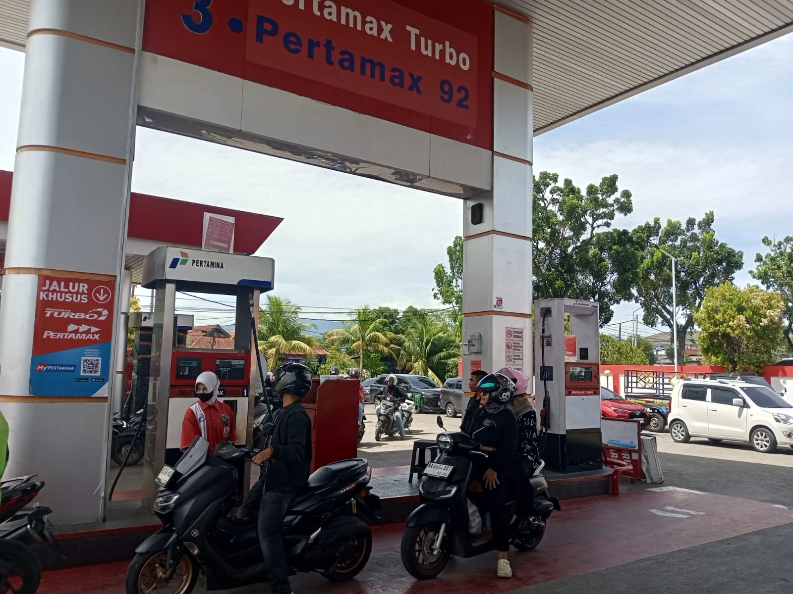 Rute Kendaraan Daerah Mana Paling Terdampak Kenaikan Pertamax di Sumbar?
