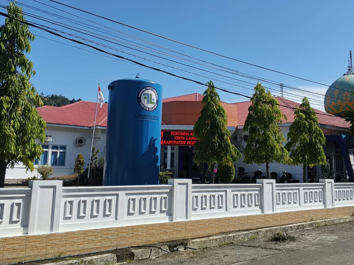 Rekrutmen PDAM Tirta Langkisau Jadi Angin Segar, Warga Pessel Ucapkan Terima Kasih ke Bupati Hendrajoni