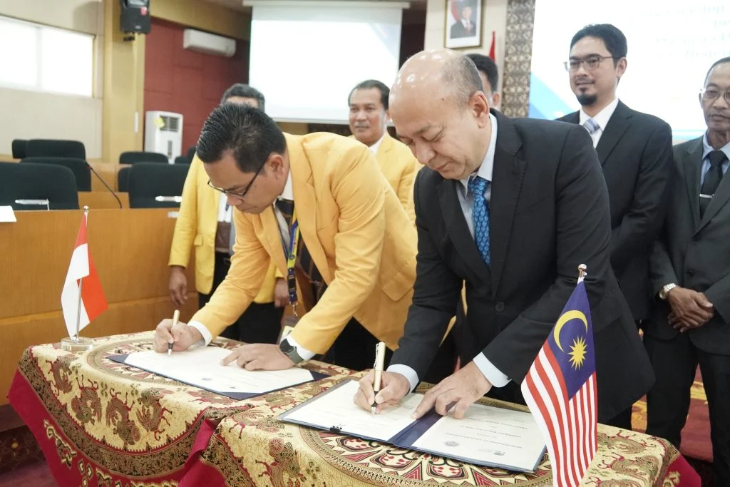 UNP dan Universiti Malaysia Perlis Teken MoU Kolaborasi Pembimbing Penelitian