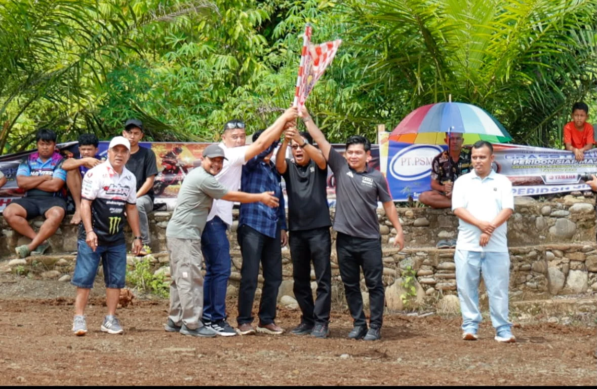 Tutup Kejurnas Grasstrack Peridon, Evi Yandri Berharap Bermunculan Atlet Potensial