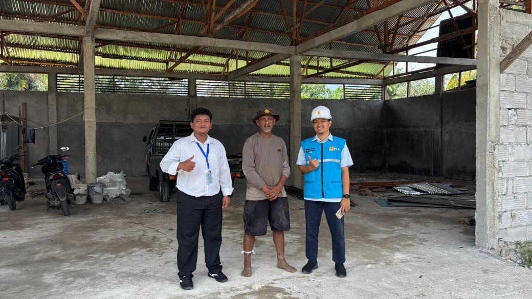 PLN UP3 Padang Hadirkan Solusi Energi Lebih Efisien melalui Program Dediselisasi, Pelanggan Beralih dari Solar ke Listrik