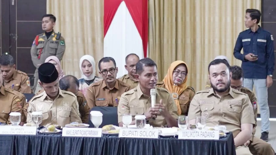 Atasi Persoalan Sampah, Bupati Solok Usulkan TPST Berbasis RDF