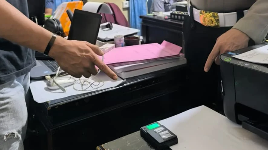 Nyamar Jadi Pembeli, Polisi Bekuk Pengedar Sabu di Kotobaru Solok