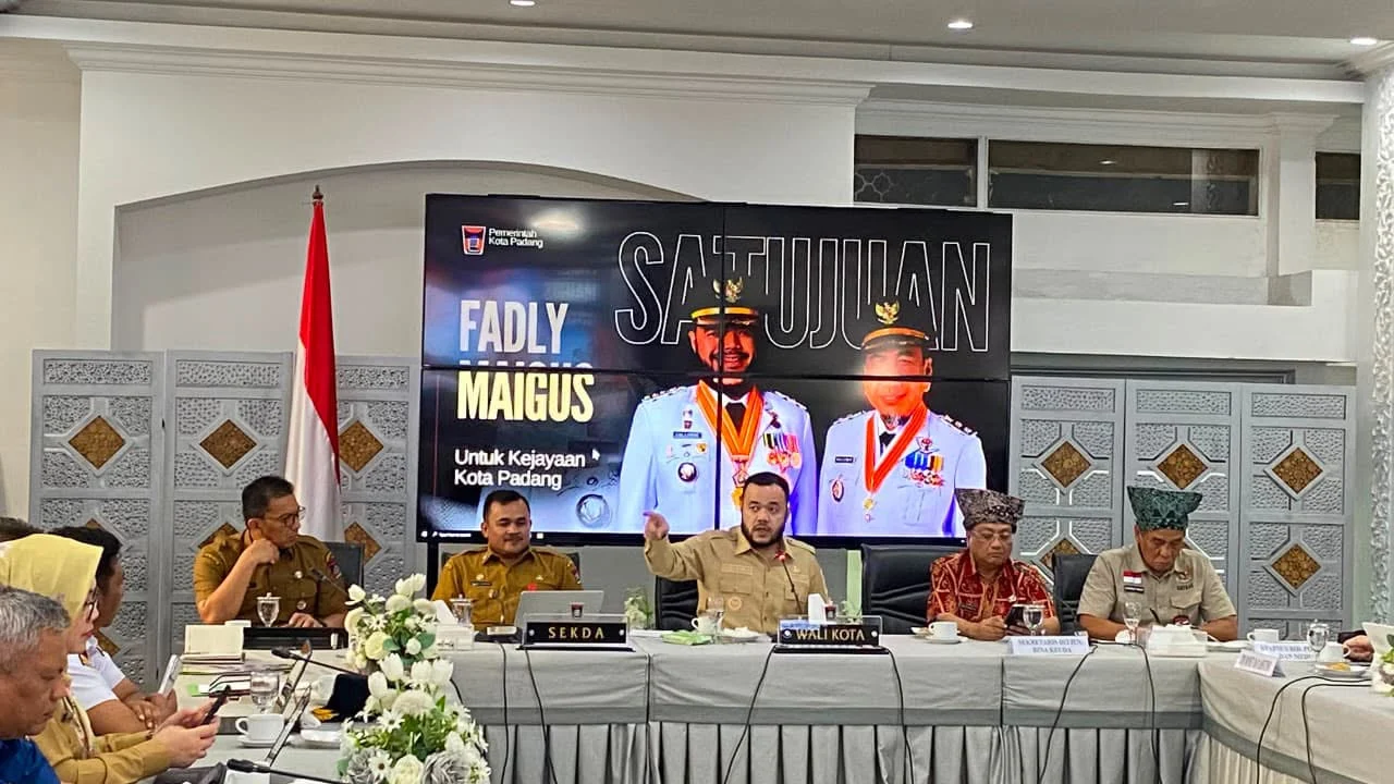 Terima Tim Kemendagri, Fadly Amran Bahas Percepatan Rehab Rekon dan Usulkan Pembangunan Dua Embung