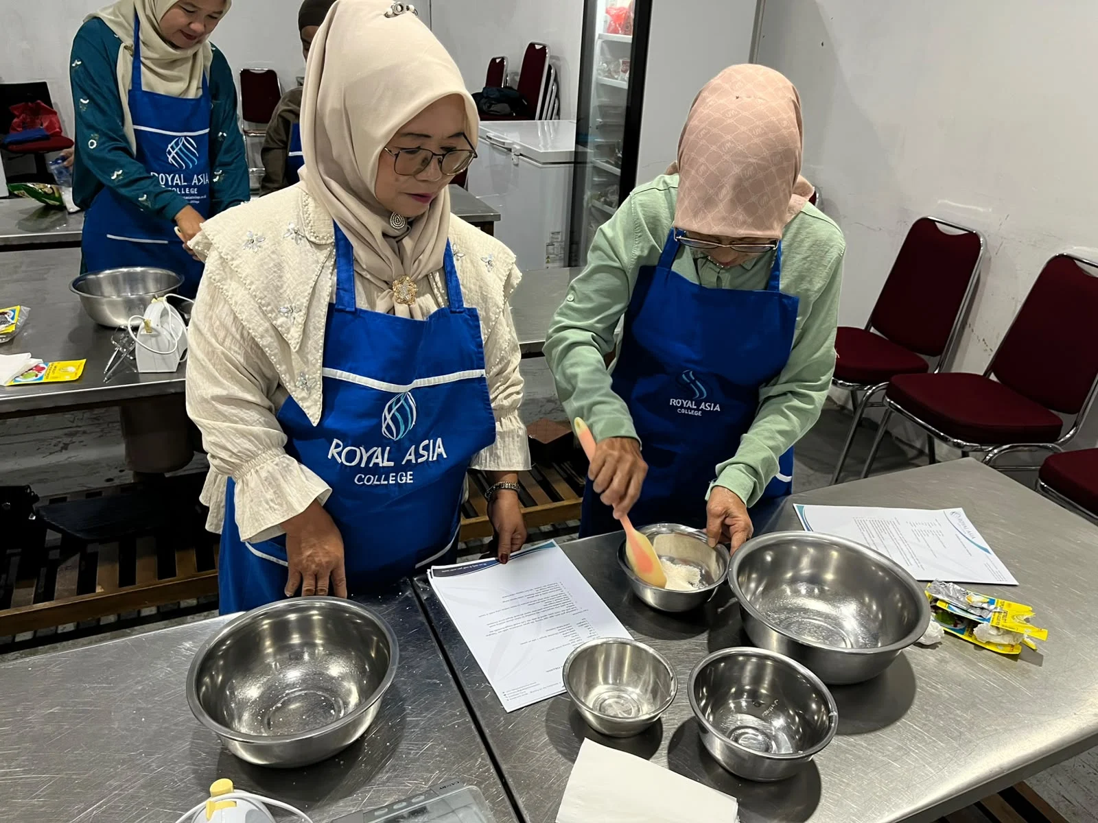 Tingkatkan Kapasitas Petani, PT Semen Padang Gelar Pelatihan Produk Turunan Kopi Bantjah