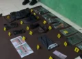 Sejumlah benda dan bom rakitan yang diamankan polisi dari tas siswa yang diduga pemilik bom rakitan, Selasa (14/7/2026)