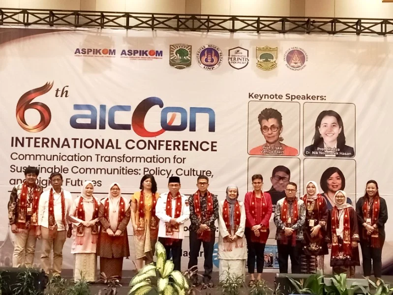 Jadi Tuan Rumah AICCON, Pakar Ilmu Komunikasi Dunia Bahas Isu Lingkungan dan Transformasi Digital di Padang