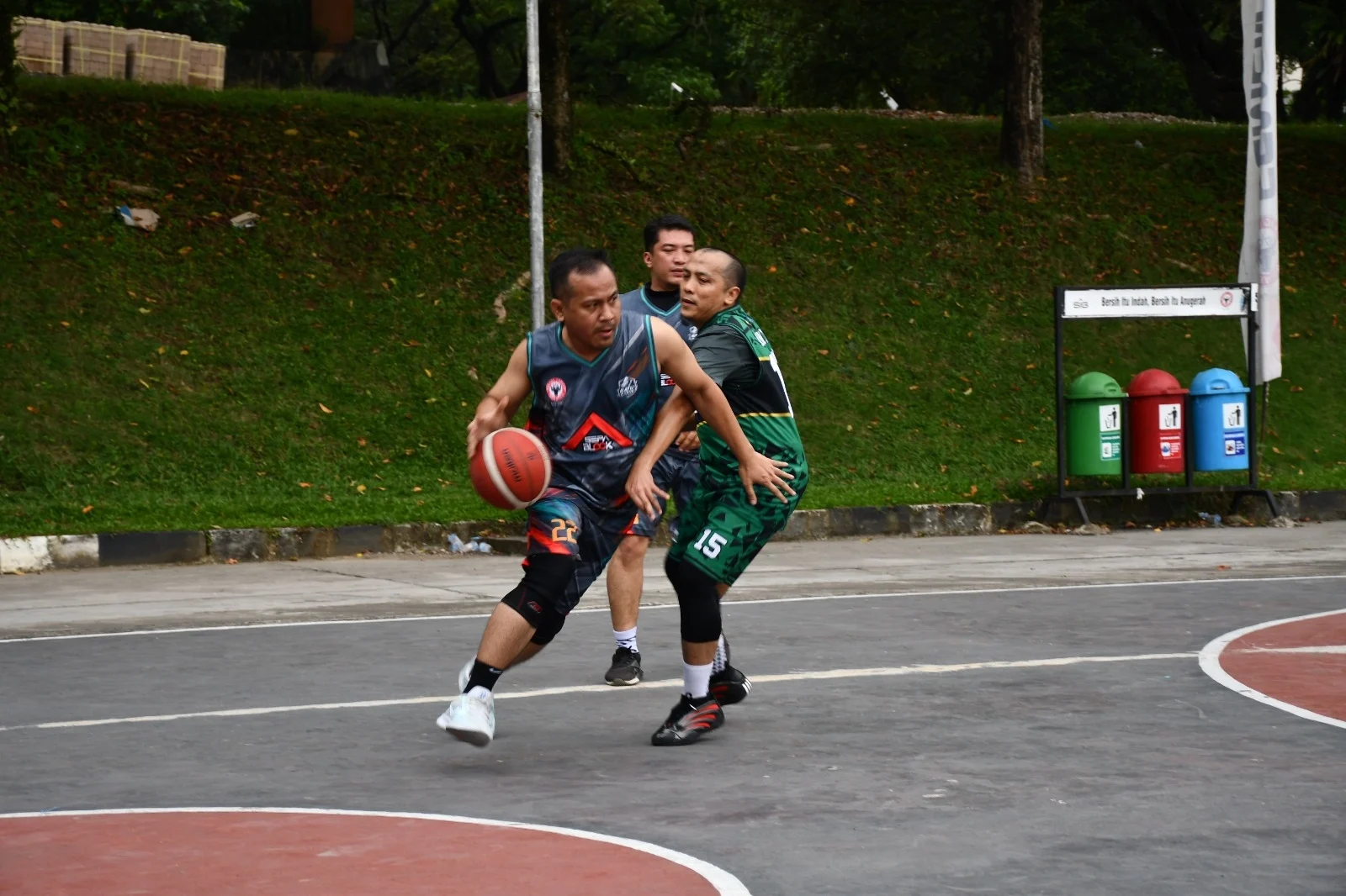 Sengit Sejak Kuarter Pertama, Gipsum dan Pozolan Menang di Laga Kedua Basket Semen Padang Sportalympic 2026