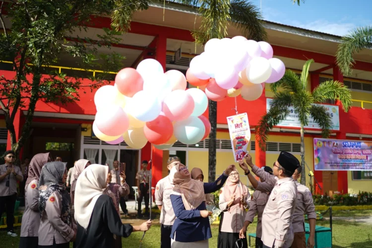 HUT ke-27, SMK Semen Padang Perkuat Komitmen Cetak SDM Vokasi Unggul Hadapi Tantangan Industri