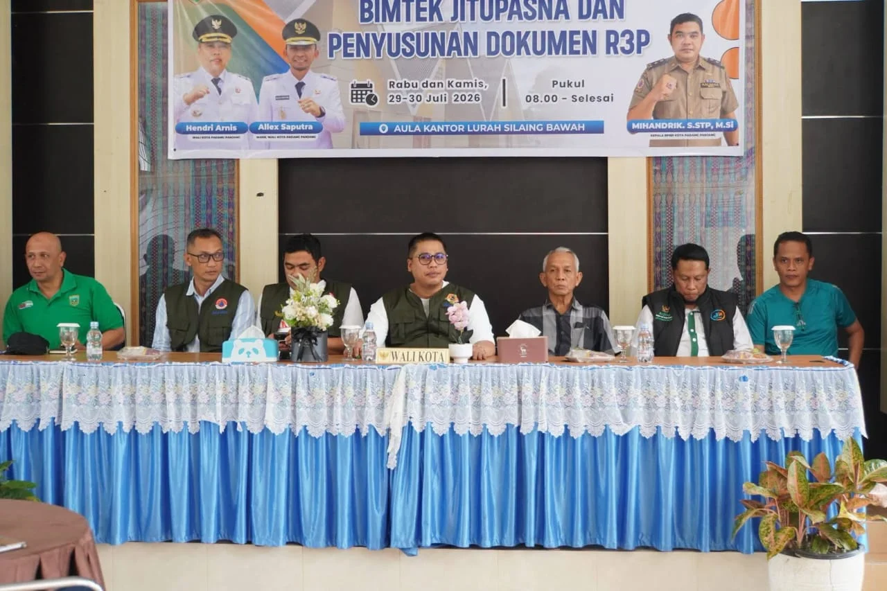 Perkuat Kapasitas Penanganan Pascabencana, Wako Padang Panjang Buka Bimtek Jitupasna dan R3P