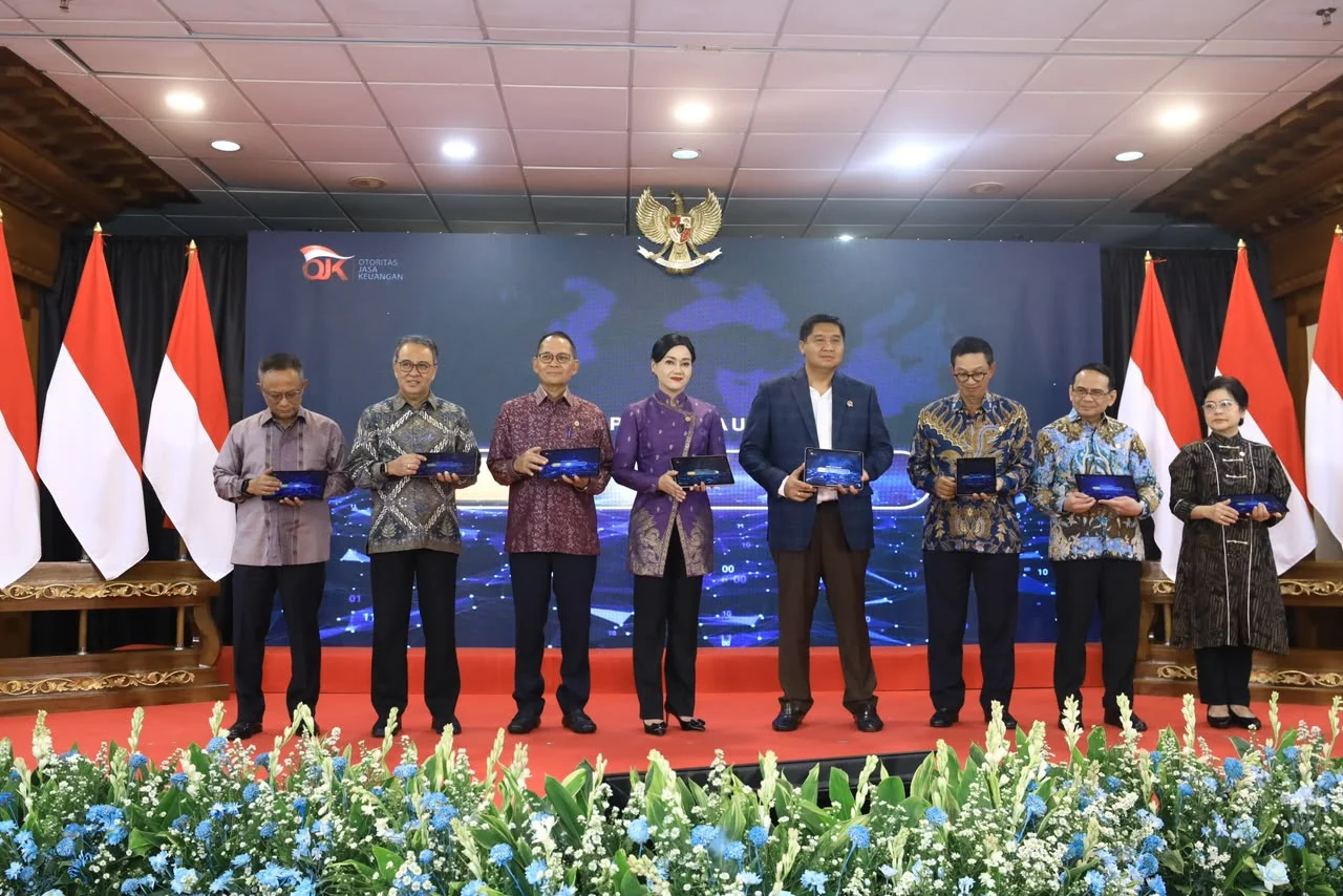 OJK Luncurkan Optimalisasi SLIK Perkuat Pembiayaan UMKM dan Program 3 Juta Rumah