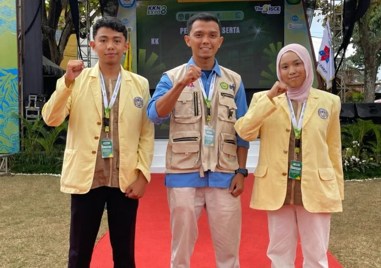 UNP Kirim Dua Mahasiswa untuk KKN Internasional