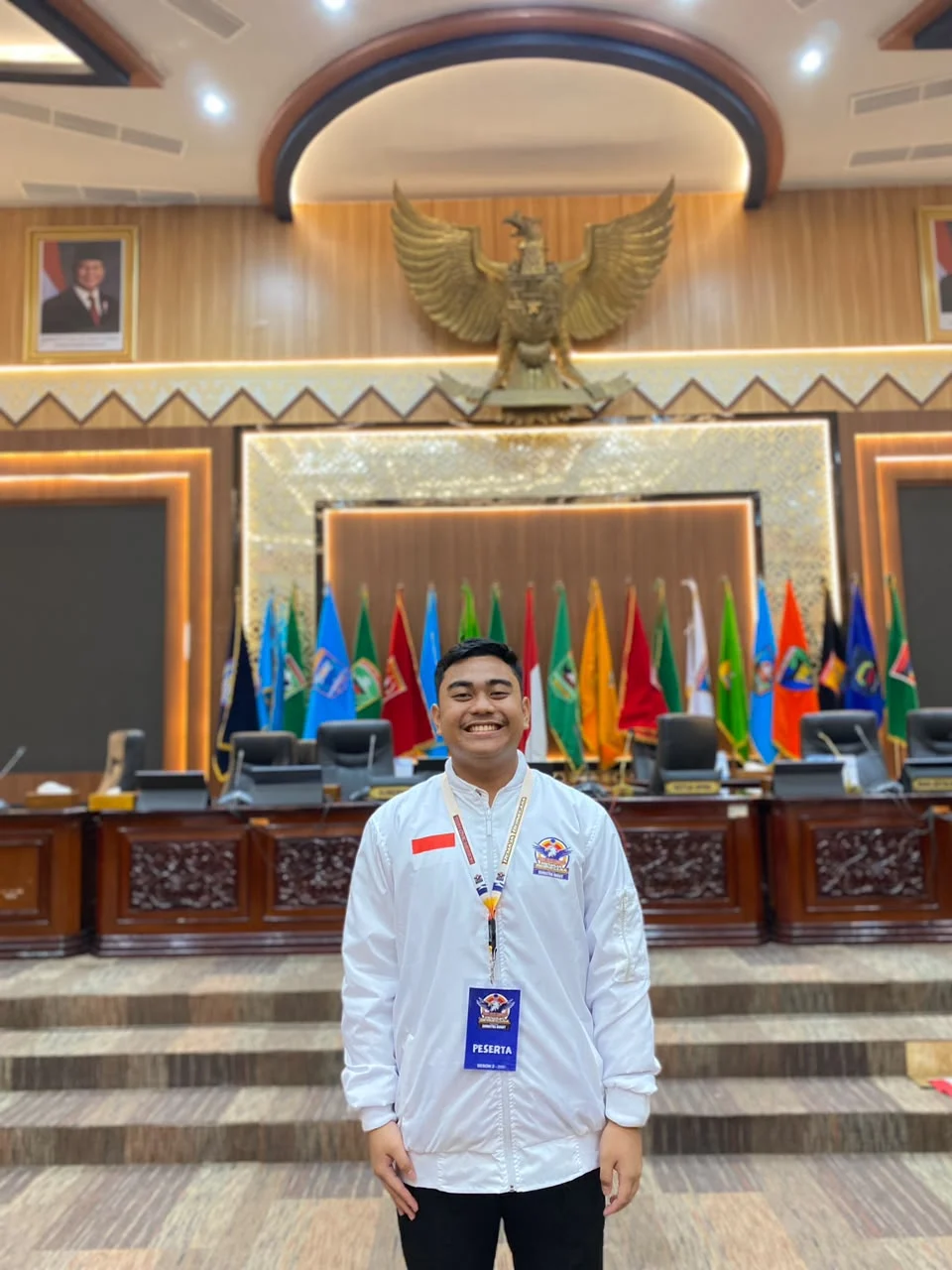 Sehari Menjadi DPRD! Thayyibal Syafiq Jabat Wakil Ketua DPRD Sumbar Cilik Pada Program Remaja Bernegara