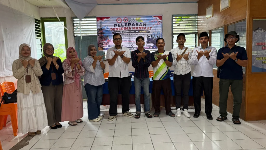 Kolaborasi PT Semen Padang dan FPM Koto Lua Wujudkan Impian Yoga Bekerja di Jepang