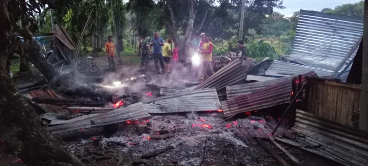 Kondisi rumah korban usai kebakaran, Kamis (6/8/2026)