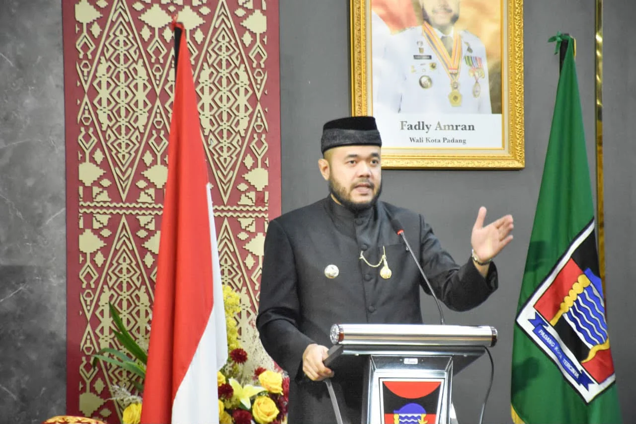 Rapat Paripurna Istimewa HJK Padang ke-357, Fadly Amran Tegaskan Transformasi Ekonomi Jadi Arah Baru Pembangunan
