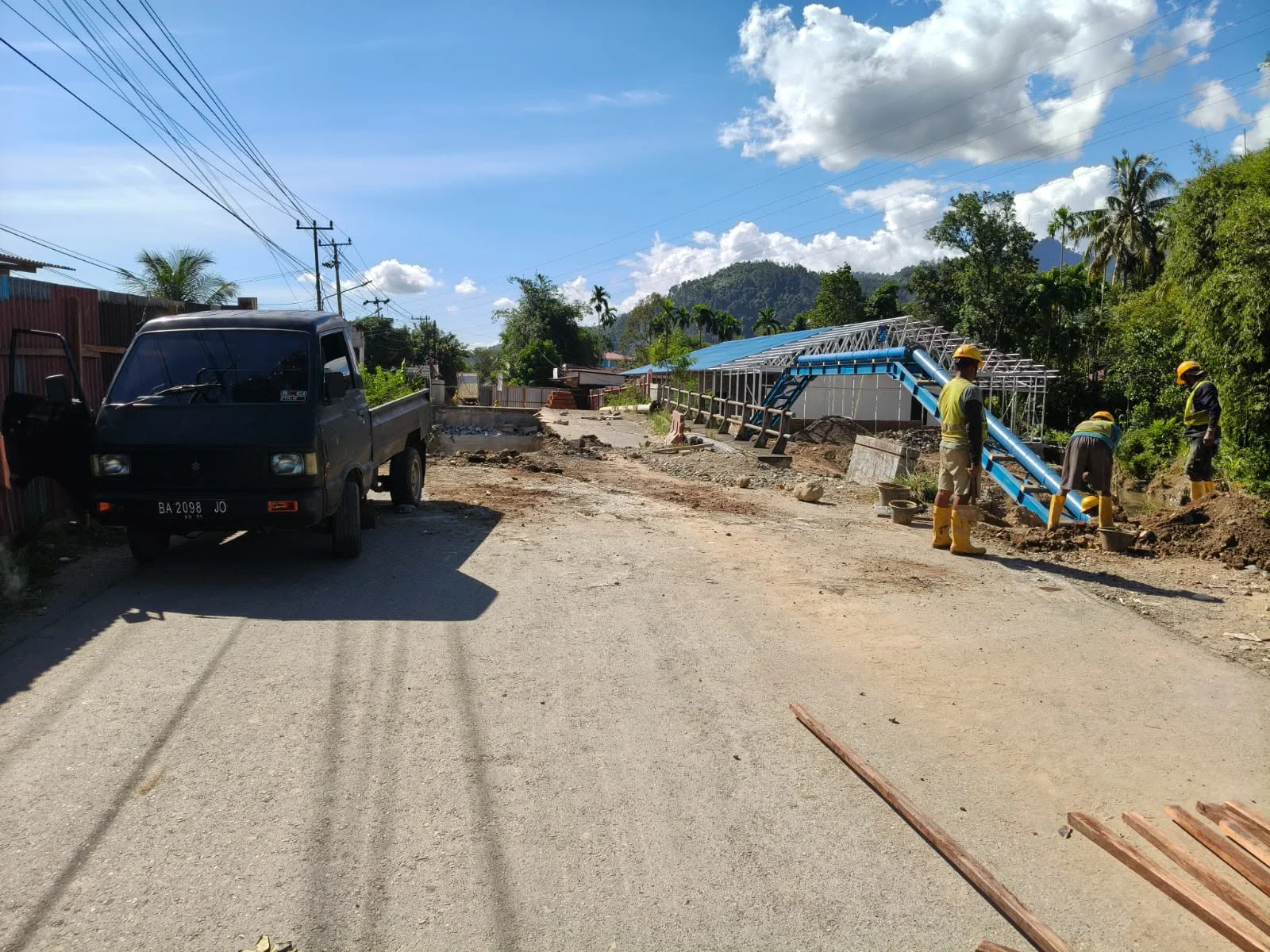 Jembatan Kampung Tanjung Kuranji Mulai Dibangun, Pemko Padang Percepat Rehab Rekon Pascabencana
