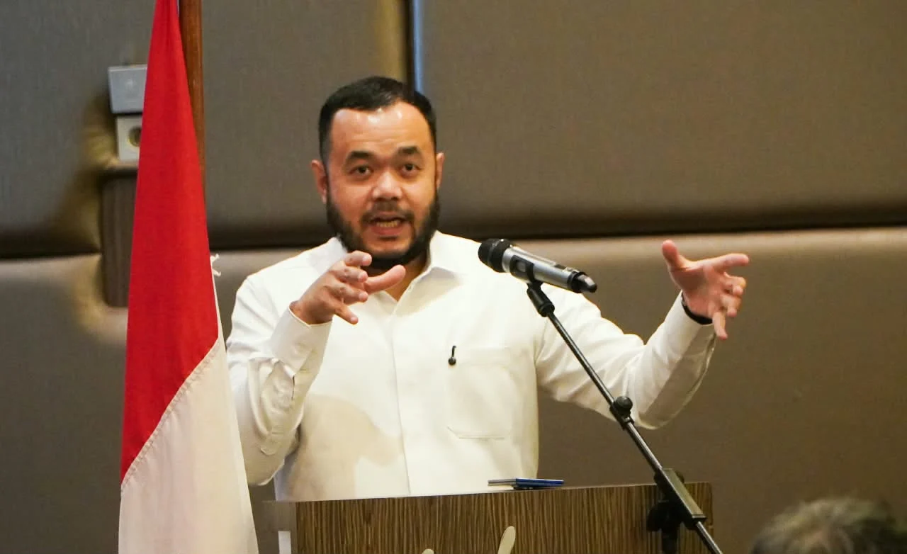Dari Pelatihan ke Dunia Kerja, Fadly Amran Lepas 13 Anak Muda Padang ke Jepang dan Turki