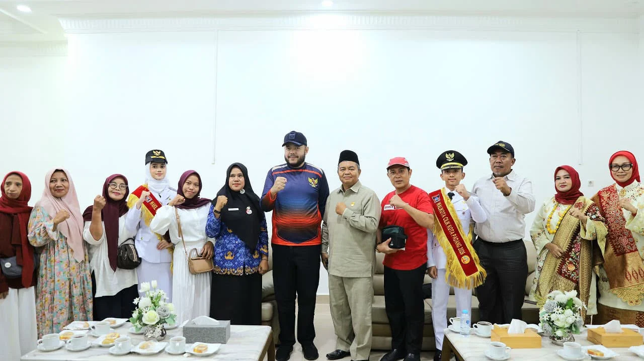 Wako Fadly Amran Dukung 10 Atlet Padang Berlaga di Pesonas II 2026