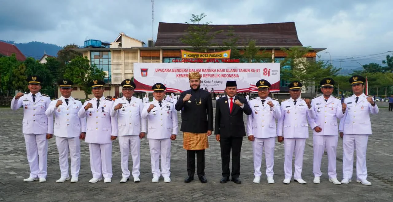 Wako Padang Usai Upacara Penurunan Bendera HUT ke-81 RI: Semangat Kemerdekaan Harus Diwujudkan Dalam Tindakan Nyata