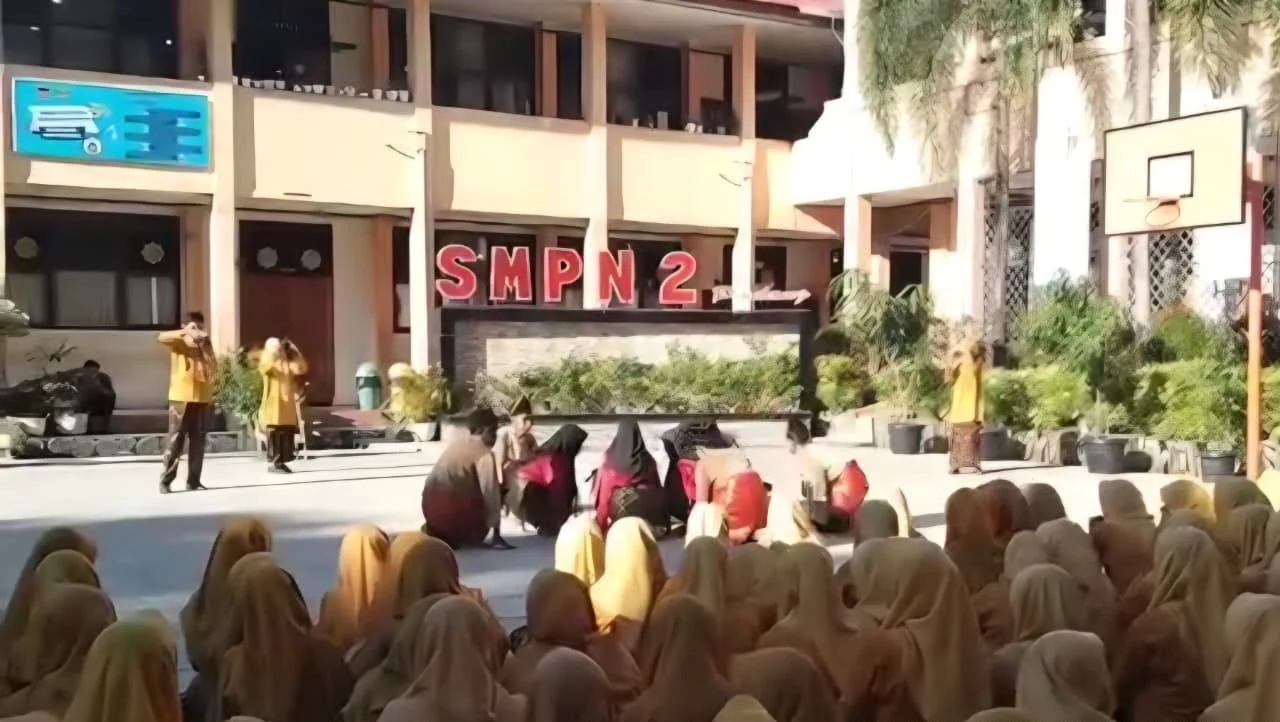 Tak Hanya Akademik, 8 Siswa SMP Negeri 2 Padang Torehkan Prestasi di Kejuaraan Olahraga