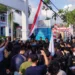 Massa mahasiswa UIN IB Padang aksi di Kantor Kejati Sumbar, Kamis (27/8/2026), sore.