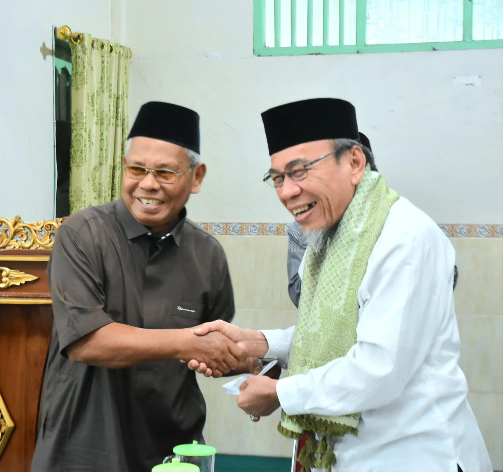 Maigus Nasir Hadiri Maulid Nabi di Kurao Pagang Nanggalo: Mari Perkuat Iman dan Kepedulian Sosial