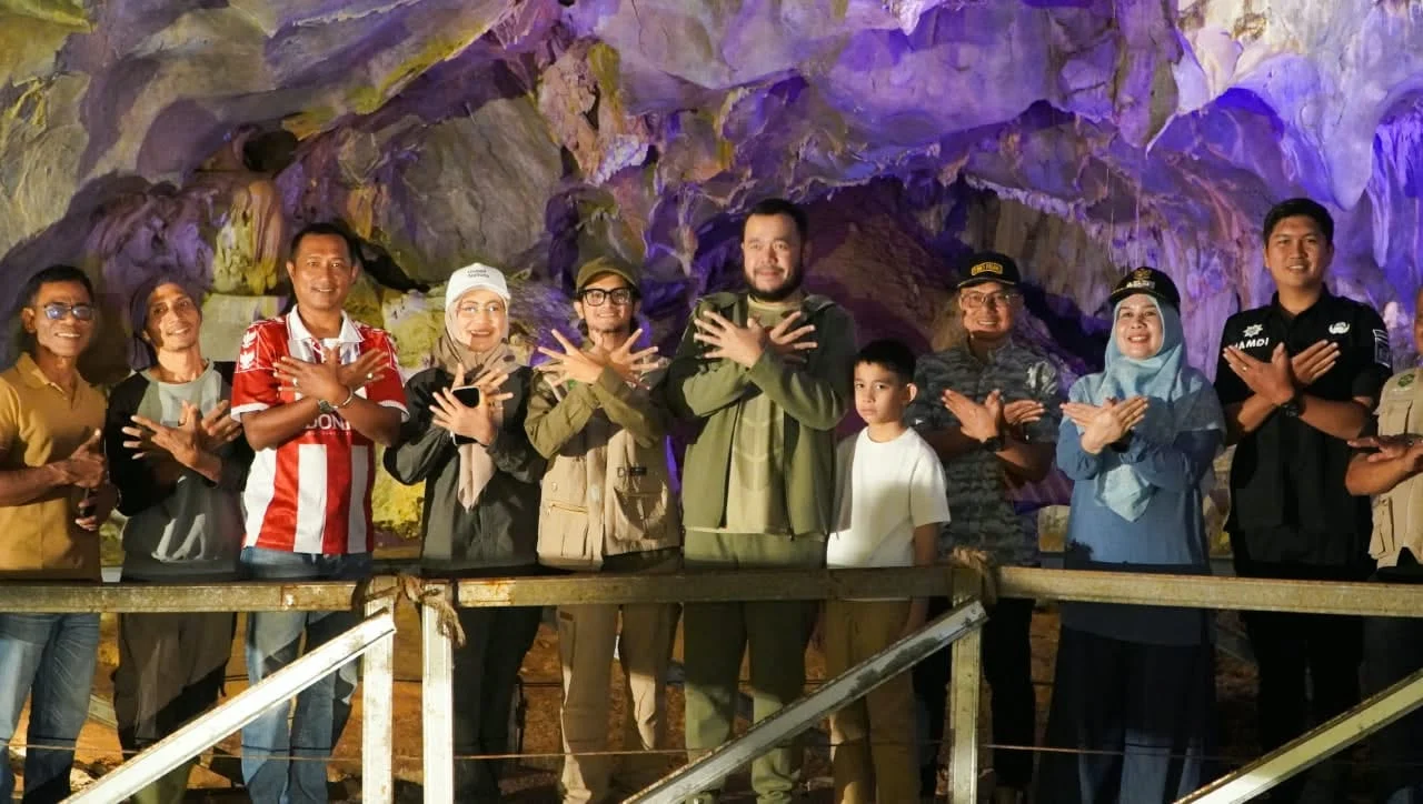 Wali Kota Padang Tinjau Goa Kelelawar Padayo, Sebut Punya Potensi Besar Jadi Wisata Edukasi Geologi