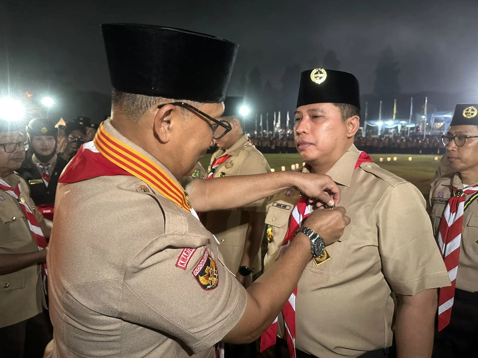 Wako Padang Panjang Terima Lencana Darma Bakti Gerakan Pramuka Tingkat Nasional