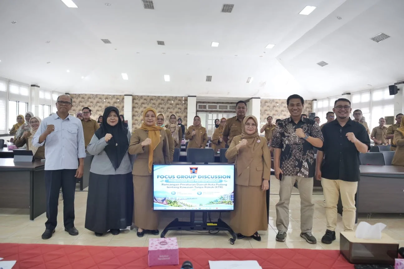 Pemko Padang Matangkan Ranperda Kawasan Tanpa Rokok, Terima Masukan Melalui FGD
