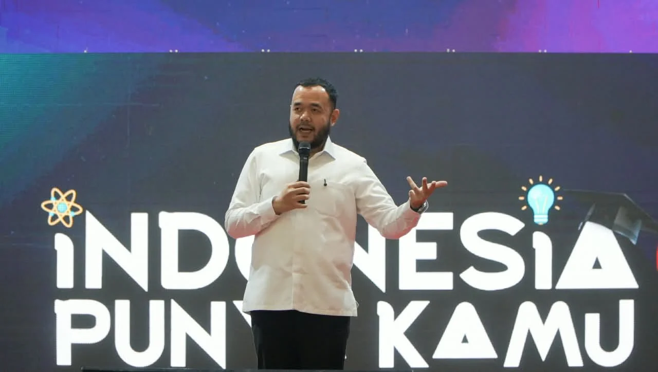 Berbagi Pengalaman Kepemimpinan, Fadly Amran Ajak Mahasiswa Unand Bangun Integritas