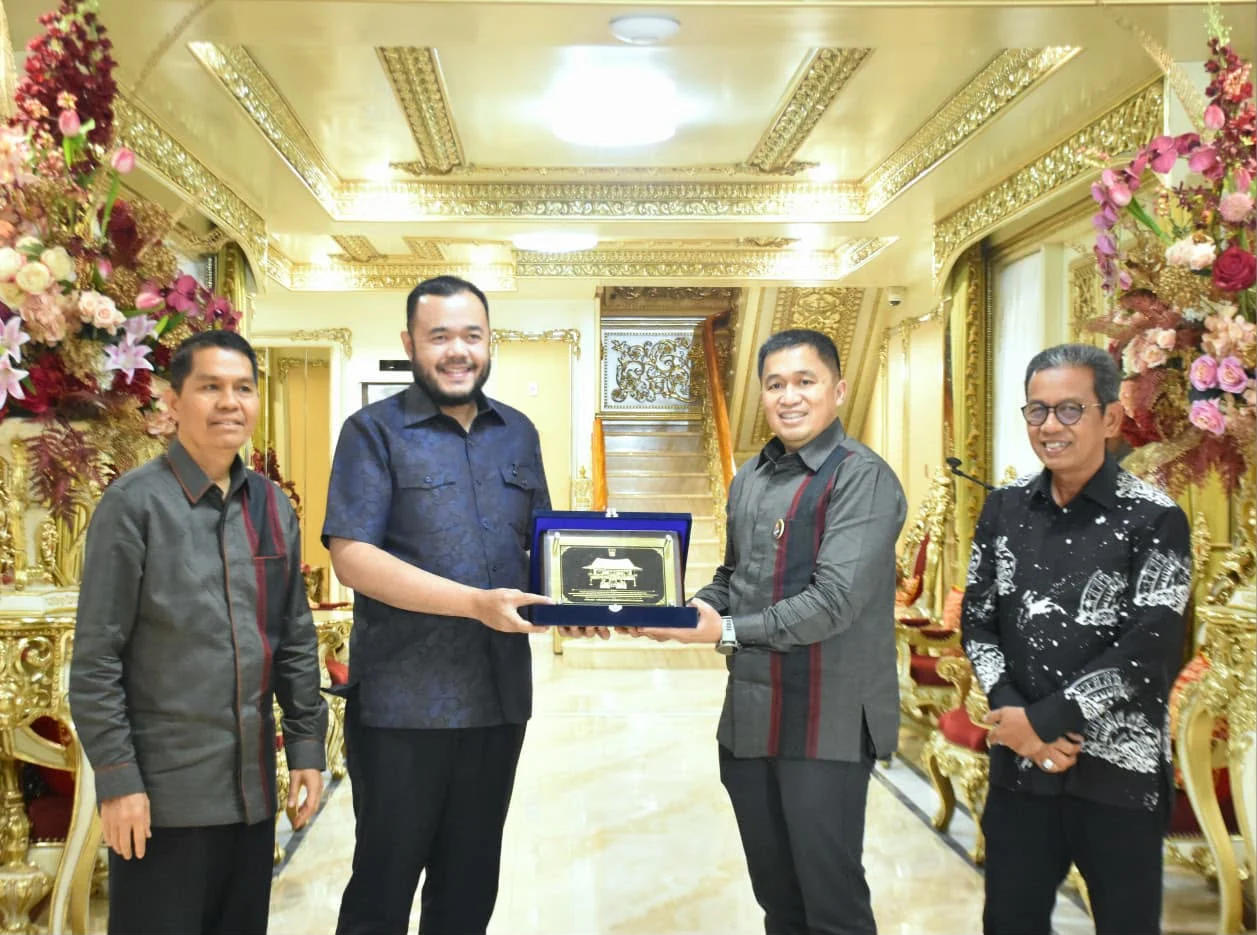 Sambut Konker PDPI, Fadly Amran Ajak Kolaborasi Kesehatan dan Pemulihan Padang Pascabencana