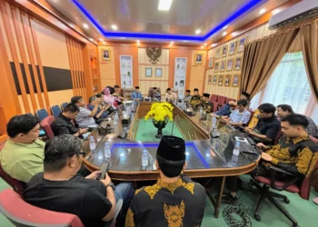 Kopi pagi Kemenag Sumbar bersama media di Padang, Kamis (24/9/2026)