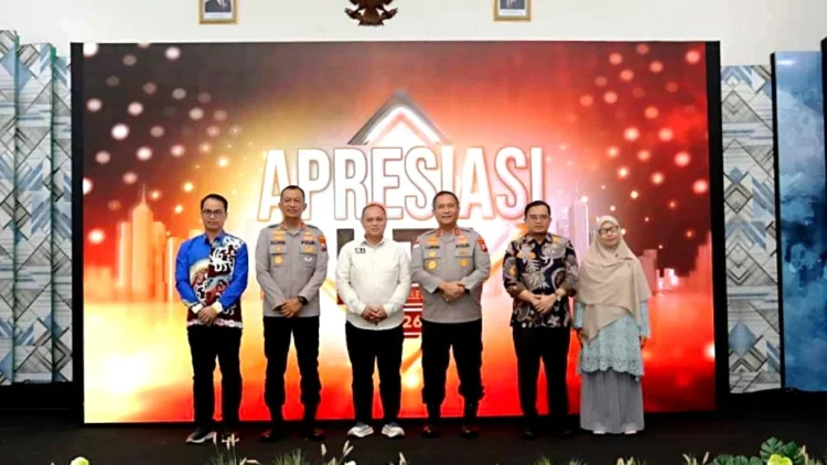 IJTI Anugerahkan Penghargaan kepada 5 Tokoh Inspiratif di Simposium dan Apresiasi 2026