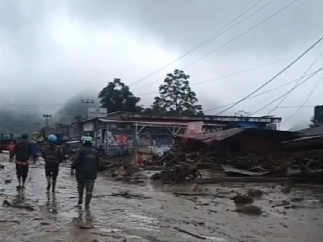 Galodo Arosuka Solok, 77 Warga Selamat di Pengungsian, 2 Orang Masih Hilang