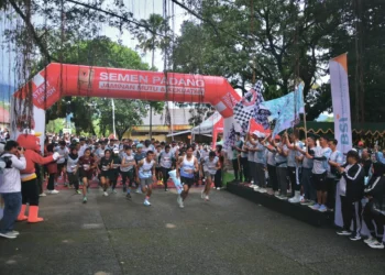 Seribu Pelari Jelajahi Pesona Indarung dalam Semen Padang Fun Run 2026