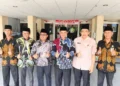 Kepala Kemenag Sumbar, Mustafa bersama jajaran pejabat Utama di Kemenag Sumbar (ist)