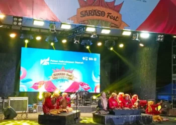 Sanggar Tari Gondang Goroguang, Nagari Lubuk Gadang, Kecamatan Mapat Tunggul, Kabupaten Pasaman di Taman Budaya Sumbar, Selasa (29/9/2026)