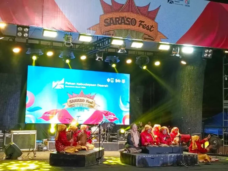Sanggar Tari Gondang Goroguang, Nagari Lubuk Gadang, Kecamatan Mapat Tunggul, Kabupaten Pasaman di Taman Budaya Sumbar, Selasa (29/9/2026)
