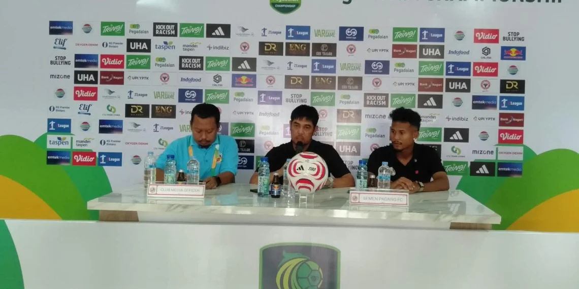 Konferensi Pers Semen Padang FC jelang laga, Minggu (4/10/2026)