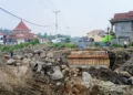 Jembatan Bukik Batabuah Agam diperlebar menjadi 8 meter, yang mencakup lebar badan jalan enam meter dan bahu jalan di kiri-kanan masing-masing satu meter pascabencana (Dok.Tim Media Satgas PRR)