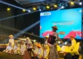 Tari Malamang yang dibawakan Sanggar Talang Sarueh dari SMK Negeri 7 Padang, di PKD Saraso Fest 2026, Kamis (1/10/2026)