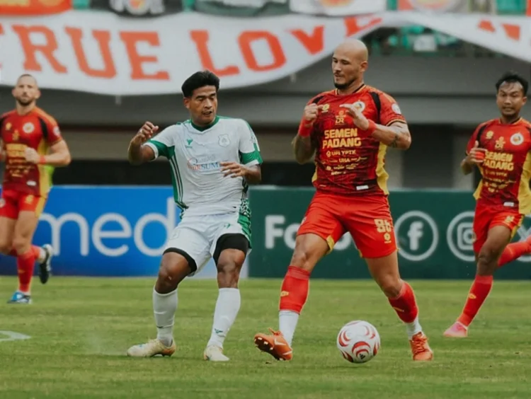 Semen Padang Imbang 1-1 Lawan PSMS